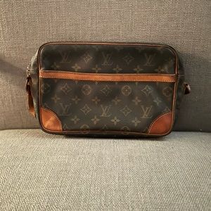 Louis Vuitton Vintage Trocadero Crossbody